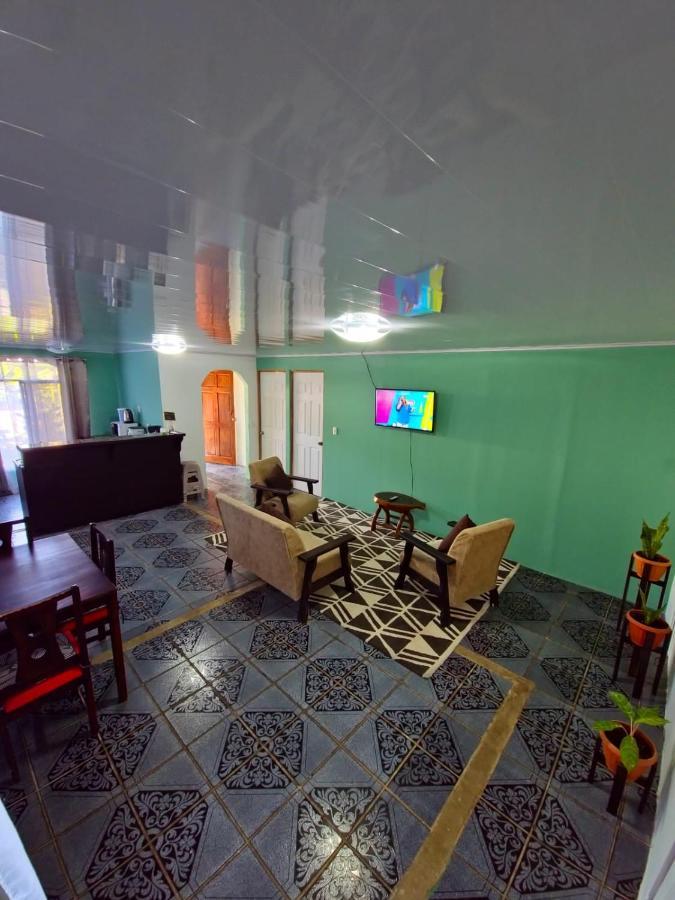 Micheck Beach House 托尔图格罗 外观 照片