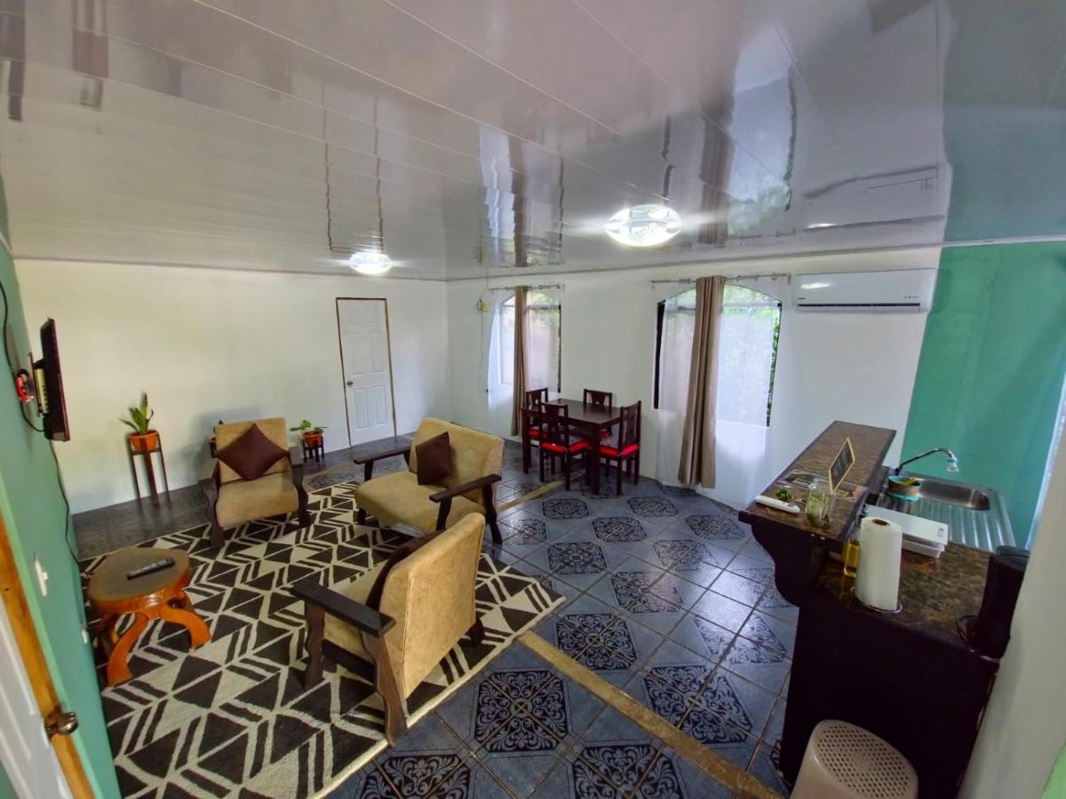 Micheck Beach House 托尔图格罗 外观 照片